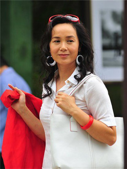 幸福来敲门_宅剧情