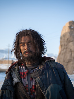 一个勺子_宅剧情