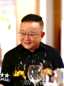 吾儿可教_宅剧情