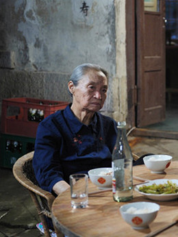 左手亲情右手爱_宅剧情