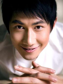 球爱俏佳人_宅剧情